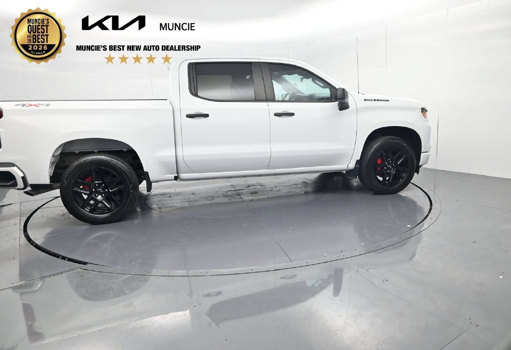 Used 2023 Chevrolet Silverado 1500 Custom w/ LPO, Dark Essentials Package AWD/4WD image 8