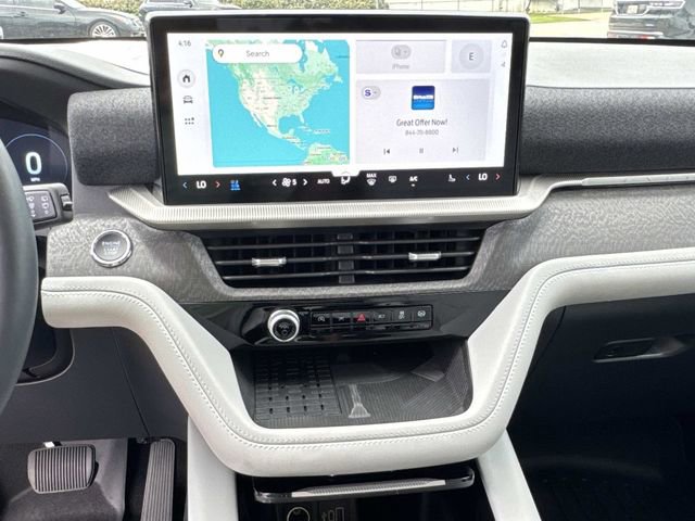 Used 2025 Ford Explorer Platinum w/ Ultimate Package image 31