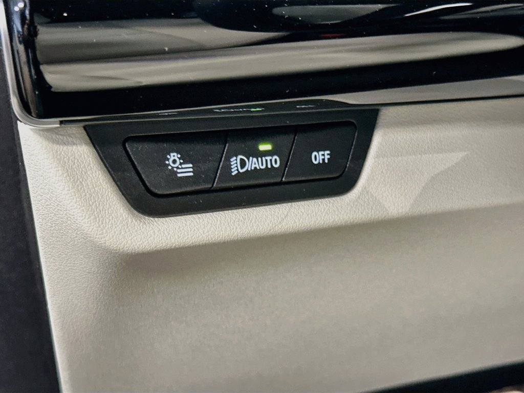 New 2027 BMW X1 xDrive28i AWD/4WD image 10