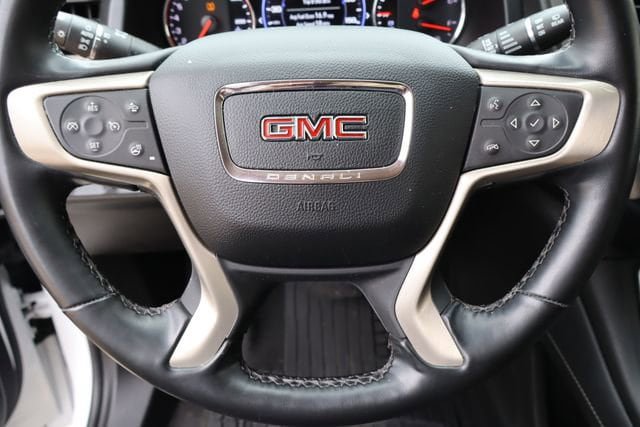 Used 2023 GMC Acadia Denali FWD image 12