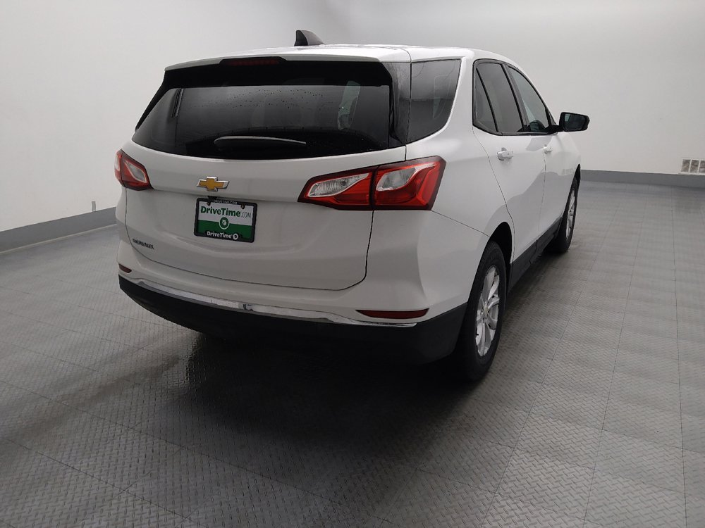 Used 2018 Chevrolet Equinox LS FWD image 7