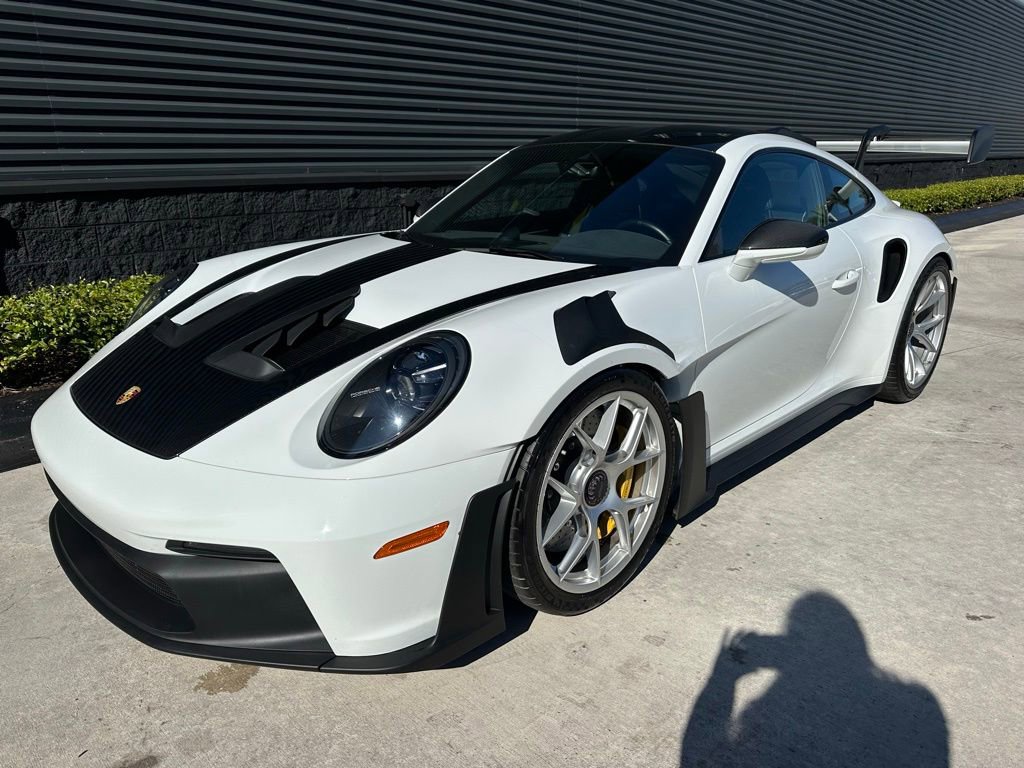 Certified 2025 Porsche 911 GT3 RS RWD image 7