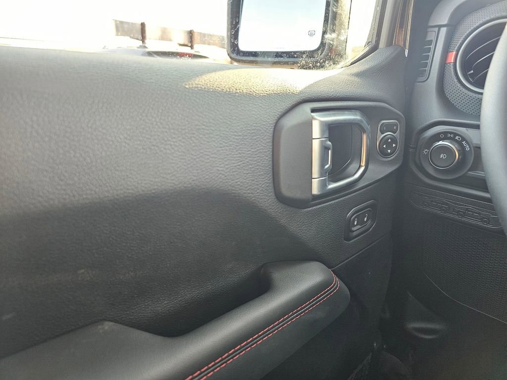 New 2025 Jeep Wrangler Unlimited Rubicon image 21