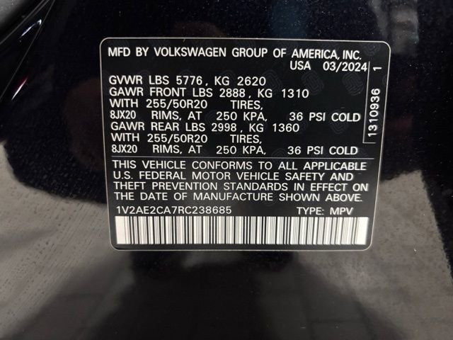 Used 2024 Volkswagen Atlas Cross Sport SEL R-Line image 33