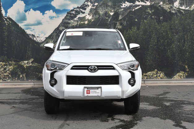 Certified 2024 Toyota 4Runner SR5 Premium w/ Moonroof Package AWD/4WD image 5