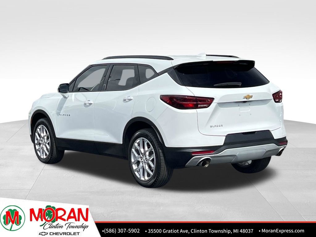 Certified 2024 Chevrolet Blazer LT w/ Convenience Package image 4