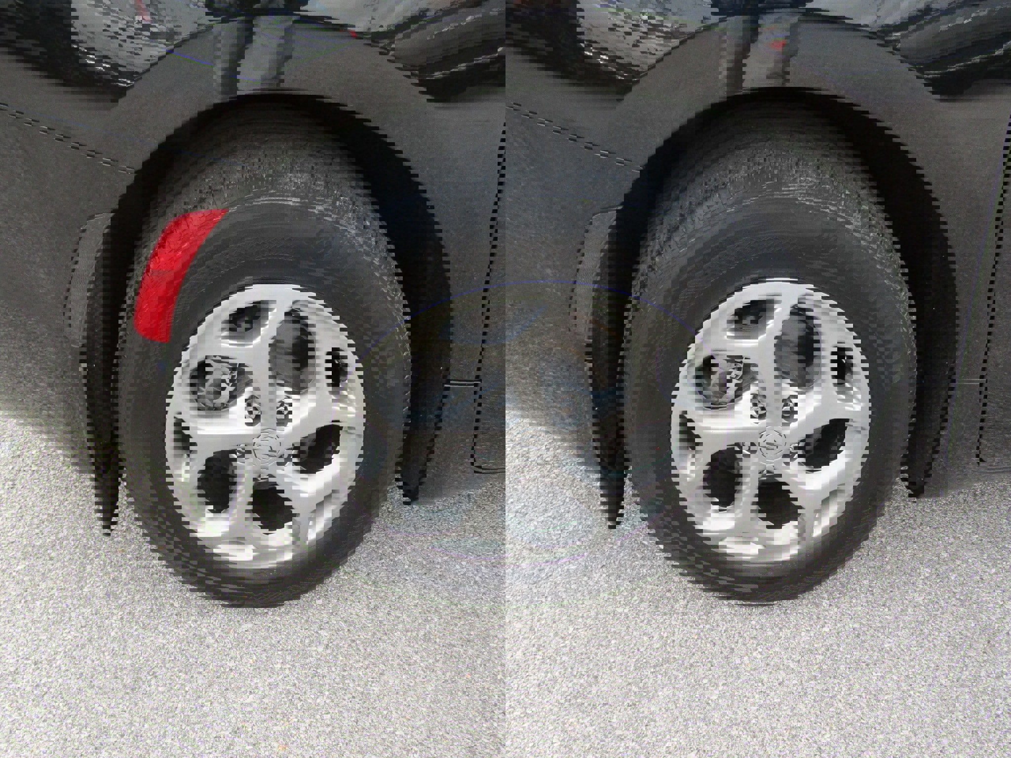 Used 2023 Chrysler Pacifica Limited image 11