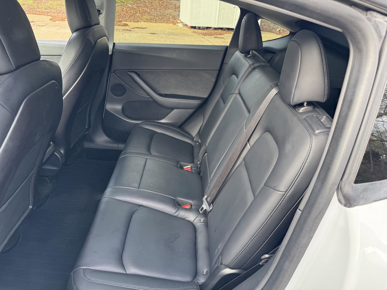 Used 2020 Tesla Model Y Long Range image 13