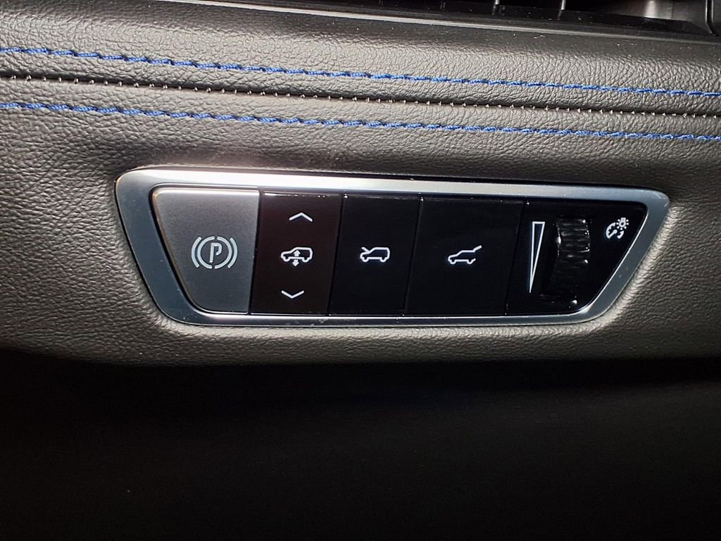New 2026 Cadillac Escalade IQL Sport 1 AWD/4WD image 17