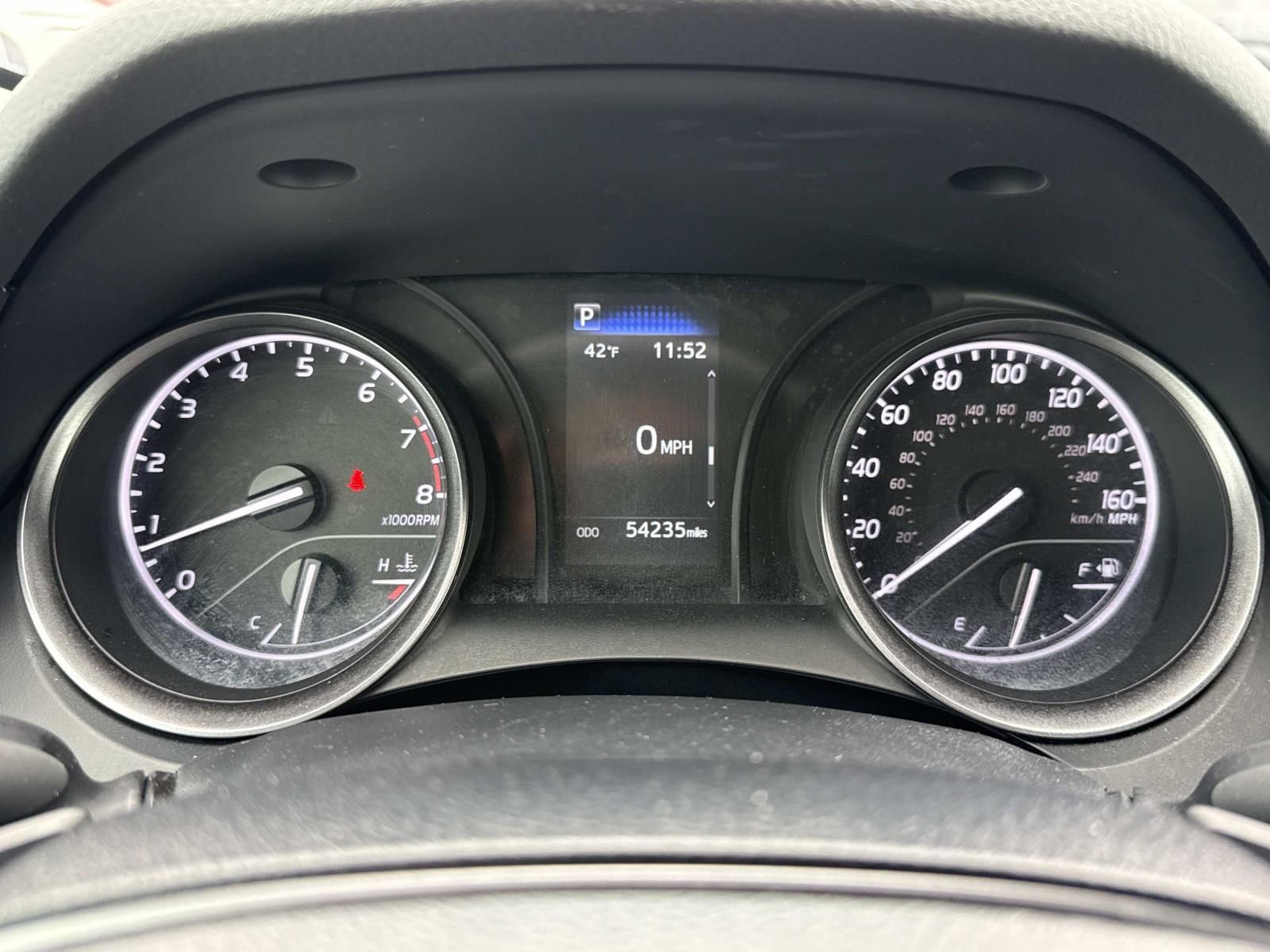 Used 2023 Toyota Camry SE image 18