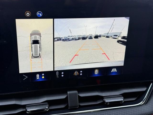 Used 2025 Chevrolet Equinox RS w/ Safety and Technology Package image 18