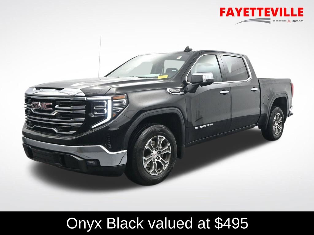Used 2025 GMC Sierra 1500 SLT RWD image 1