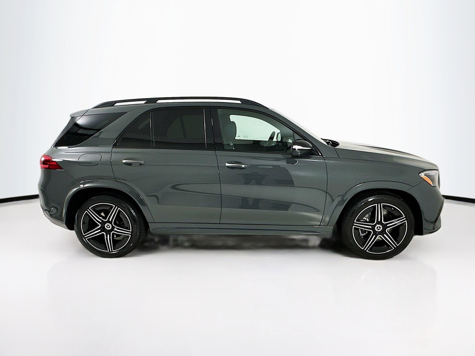 Used 2026 Mercedes-Benz GLE 450 4MATIC image 9