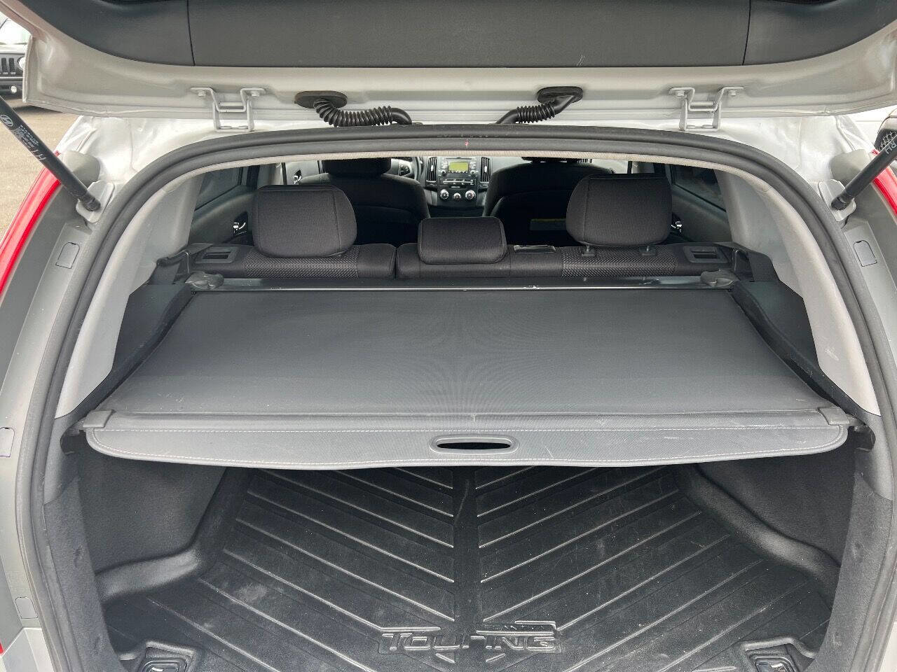 Used 2012 Hyundai Elantra w/ Preferred Pkg image 19