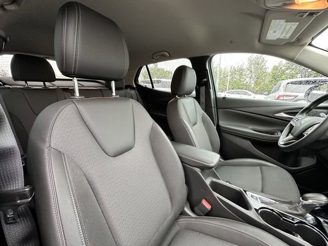 Used 2024 Buick Encore GX Preferred w/ Comfort Package FWD image 34