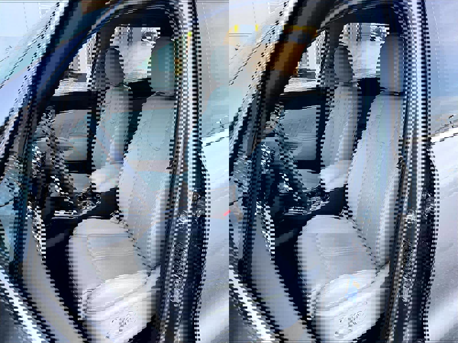 Used 2023 Kia Sorento SX Prestige w/ Panoramic Sunroof Package image 10