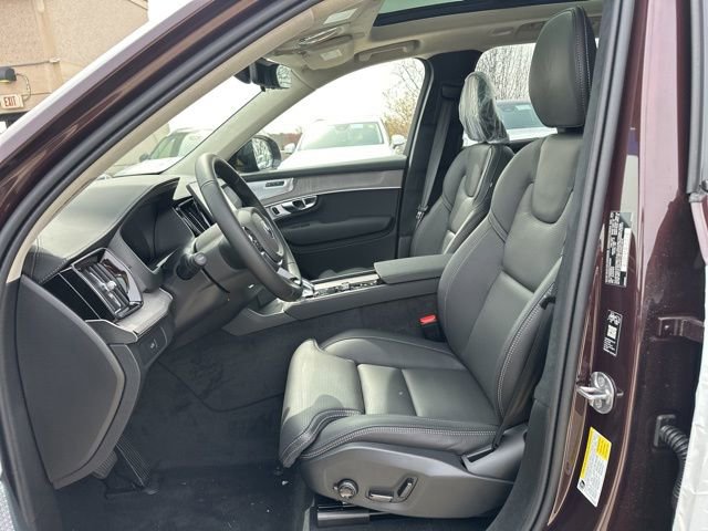 New 2026 Volvo XC90 B6 Ultra w/ Lounge Package image 14
