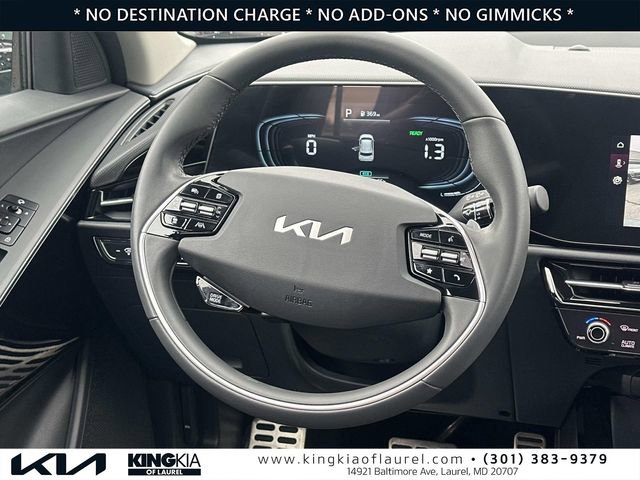 Used 2025 Kia Niro EX Touring FWD image 8