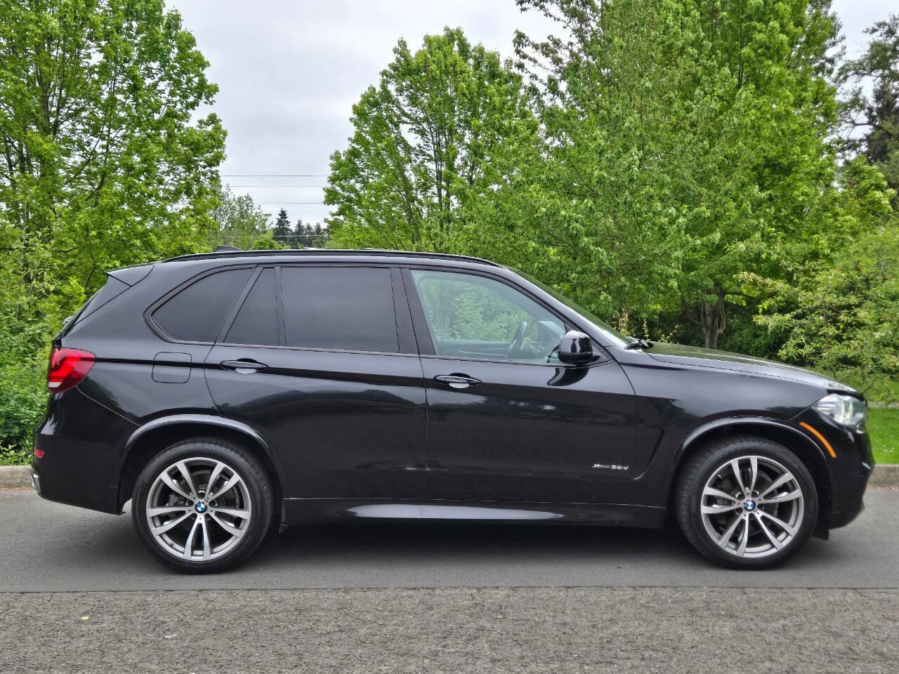 Used 2014 BMW X5 xDrive35d AWD/4WD image 9
