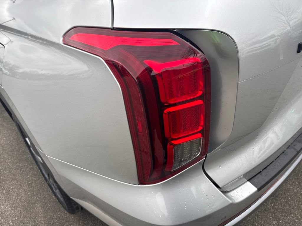 Used 2024 Hyundai Palisade Limited image 41