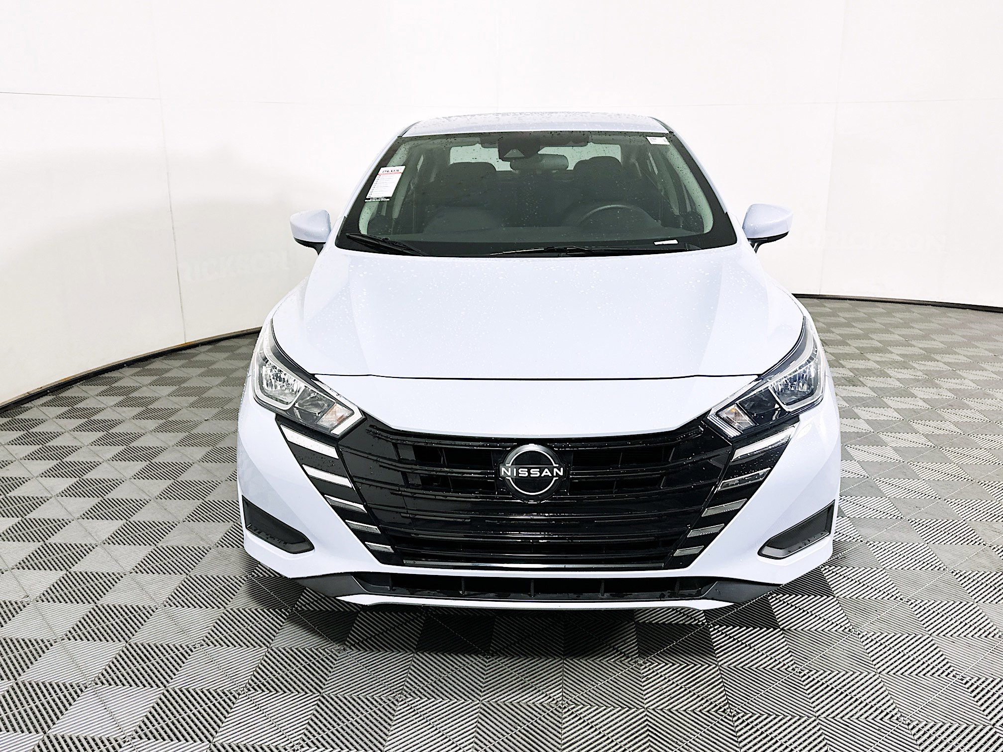 Used 2024 Nissan Versa SV w/ Trunk Package FWD image 8