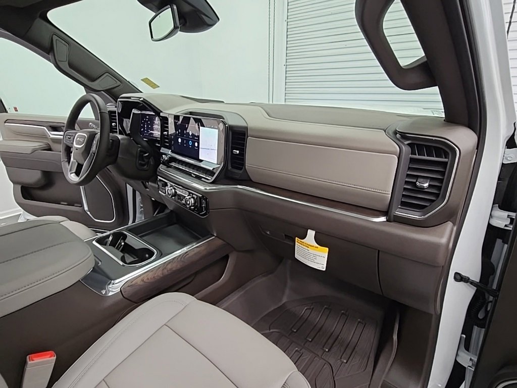 New 2025 GMC Sierra 2500 SLT image 41