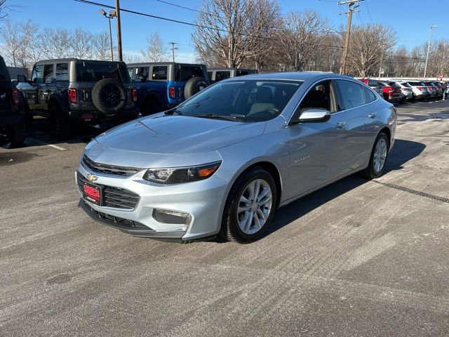 Used 2018 Chevrolet Malibu LT w/ LPO, Convenience Package 2 image 3