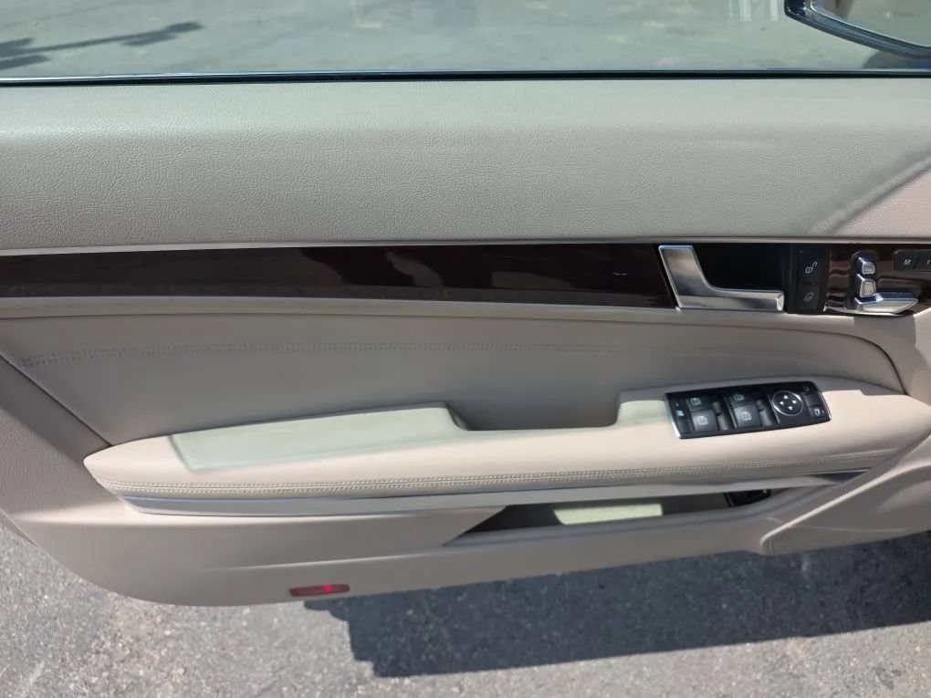 Used 2014 Mercedes-Benz E 350 Cabriolet image 14
