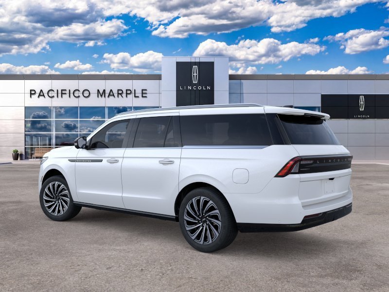 New 2026 Lincoln Navigator L Black Label AWD/4WD image 4