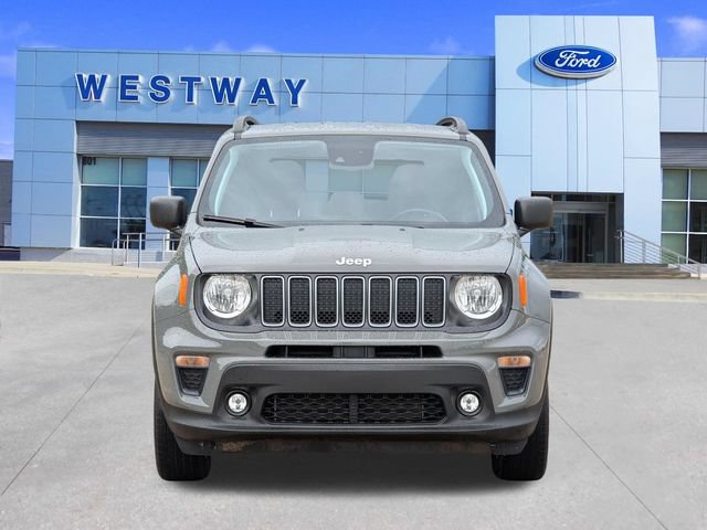 Used 2022 Jeep Renegade Latitude w/ Convenience Group AWD/4WD image 8