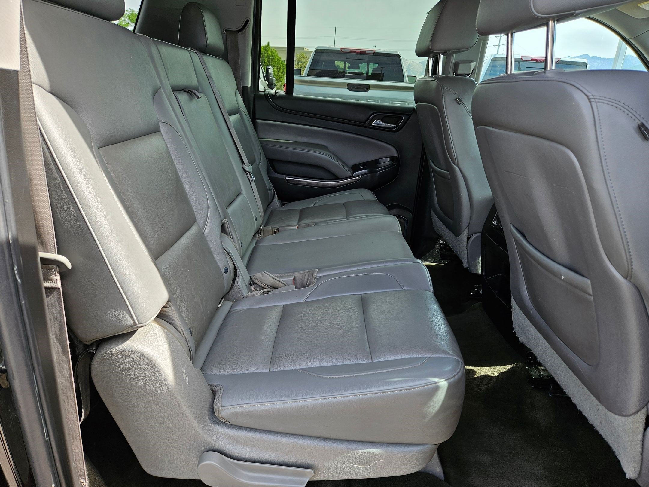Used 2015 Chevrolet Suburban LT AWD/4WD image 30