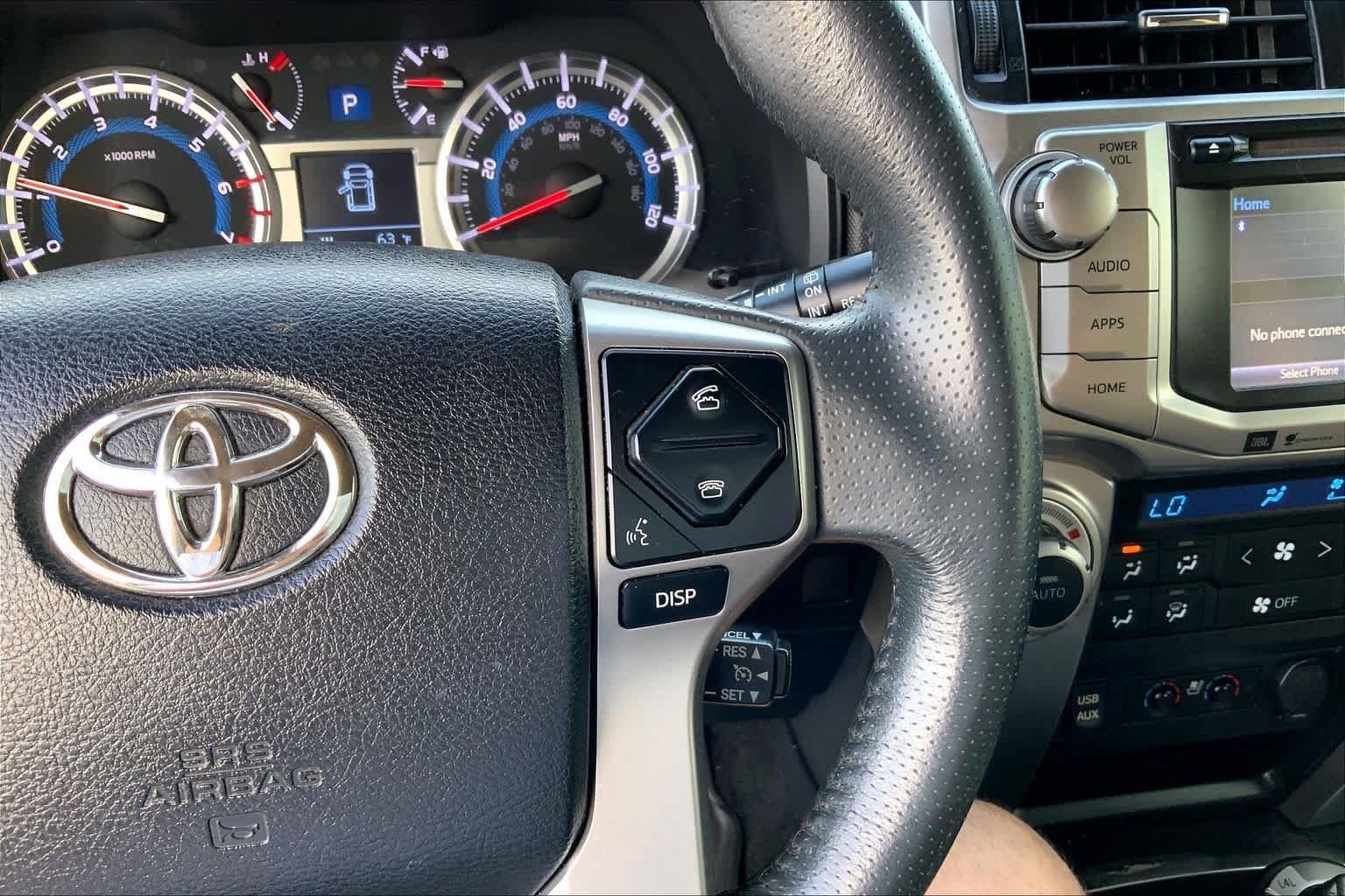 Used 2018 Toyota 4Runner Limited AWD/4WD image 24