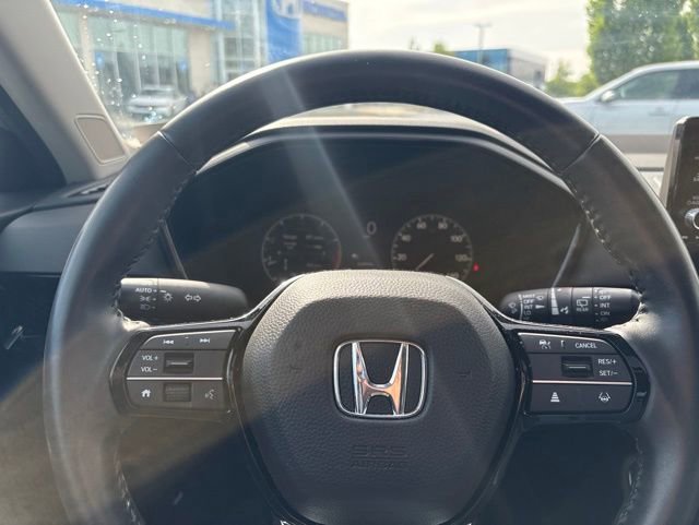 Used 2024 Honda CR-V EX-L image 16