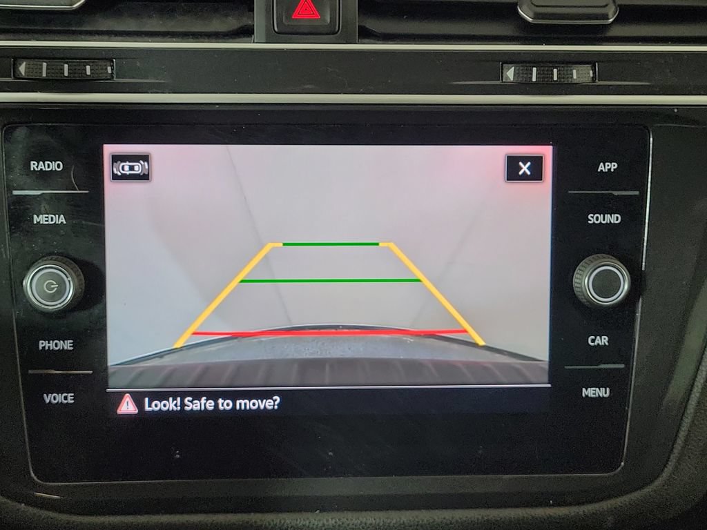 Used 2023 Volkswagen Tiguan SE FWD image 20