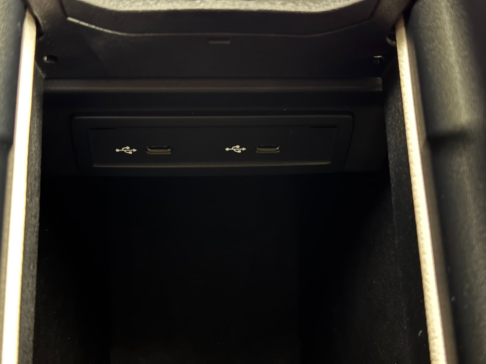 Used 2023 Mercedes-Benz EQB 250+ EQB 250+ w/ Exclusive Package image 33