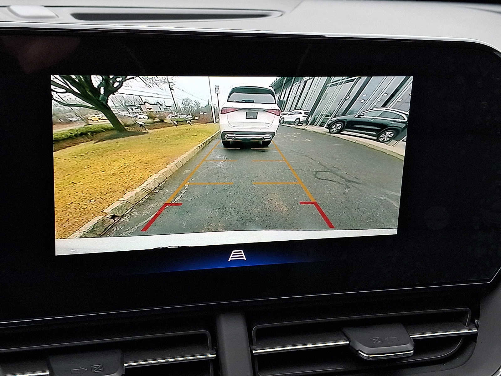 Used 2025 Chevrolet Trax ACTIV w/ Sunroof Package image 16