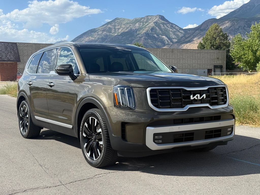 Used 2023 Kia Telluride SX