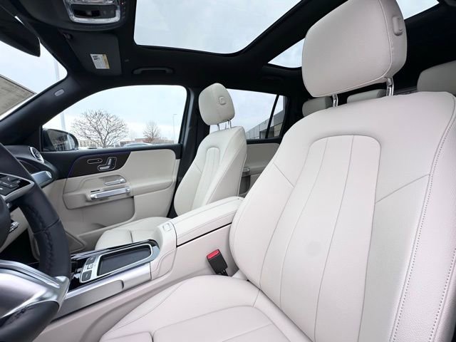 New 2026 Mercedes-Benz GLB 250 4MATIC image 22