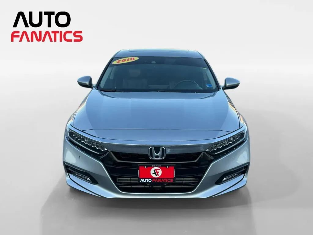 Used 2018 Honda Accord Touring image 8