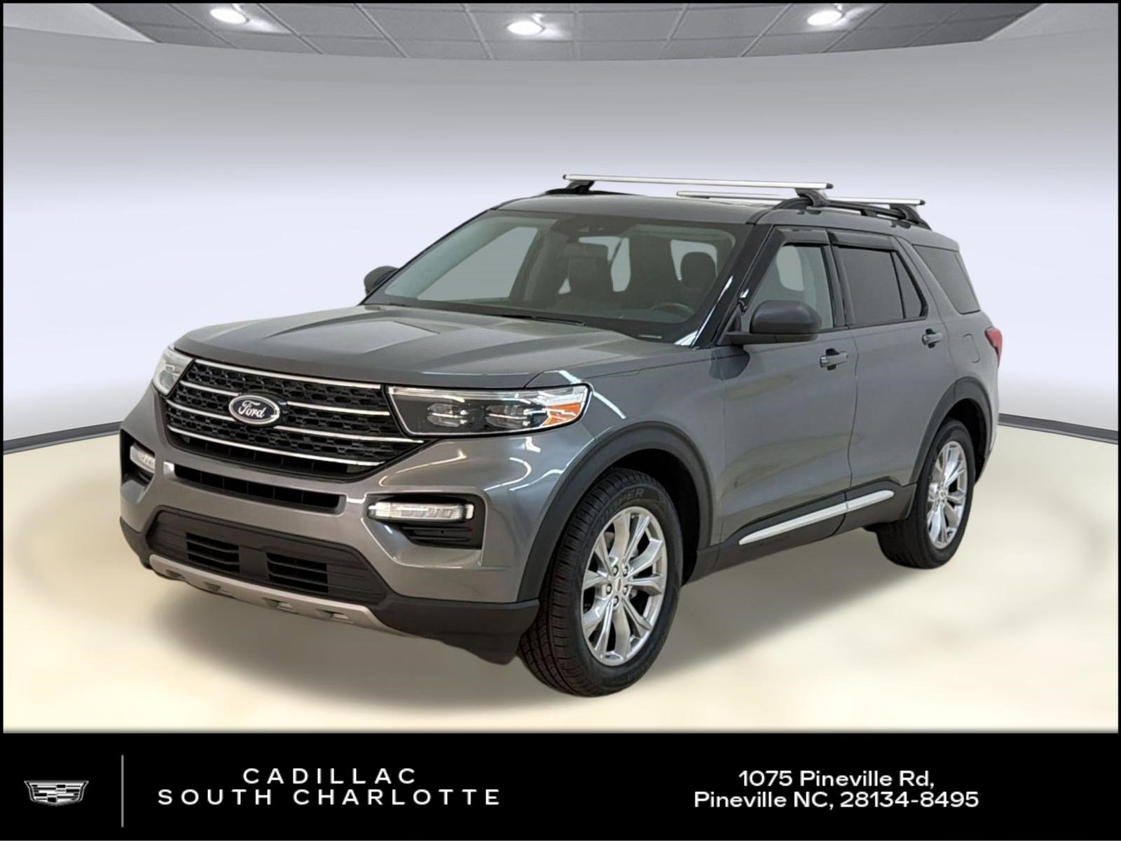 Used 2021 Ford Explorer XLT w/ Equipment Group 202A AWD/4WD image 1