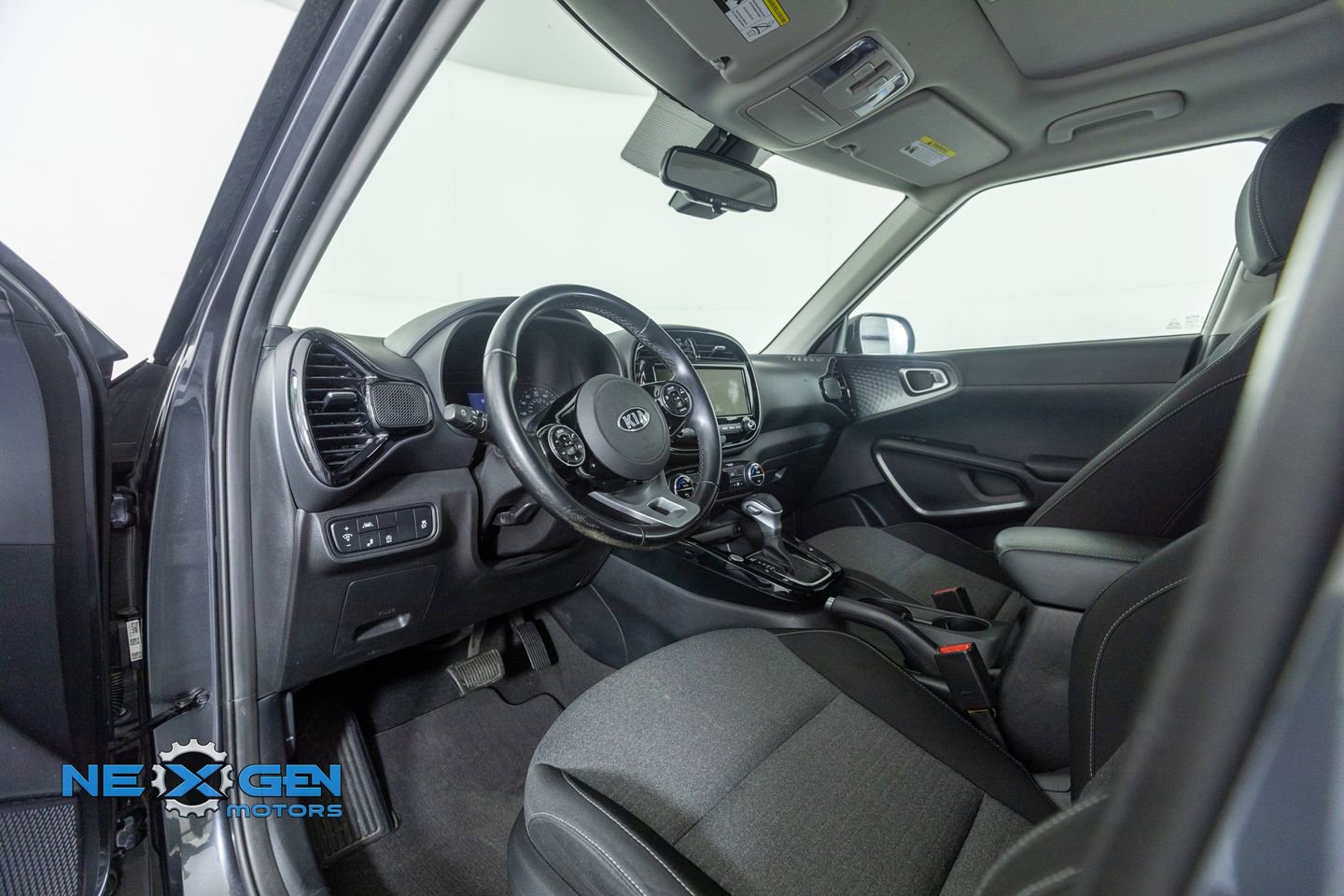 Used 2021 Kia Soul EX FWD image 10