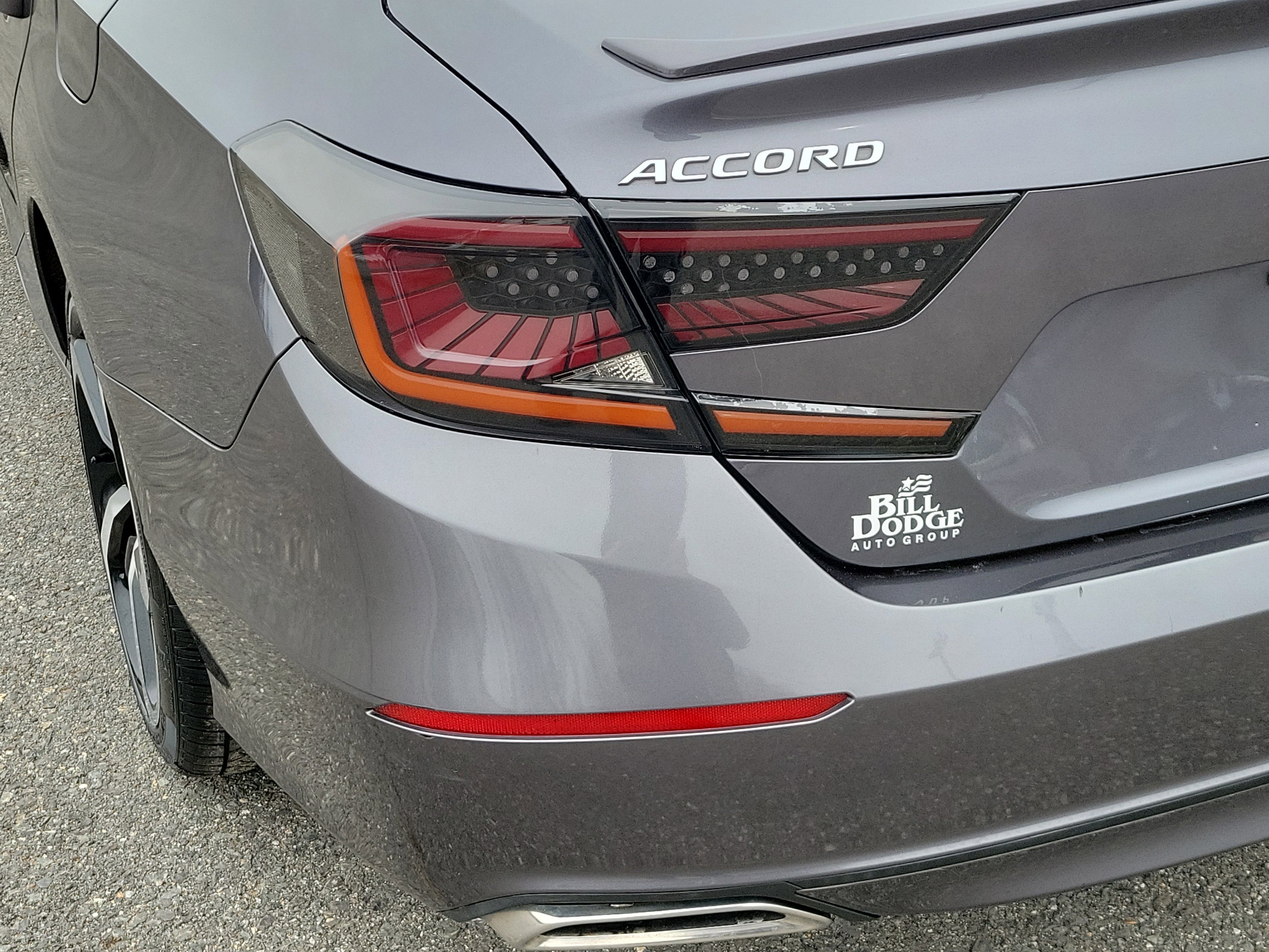 Used 2018 Honda Accord Sport image 11