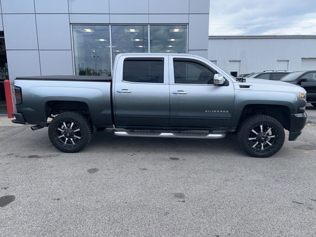 Used 2017 Chevrolet Silverado 1500 LTZ Z71 AWD/4WD image 6