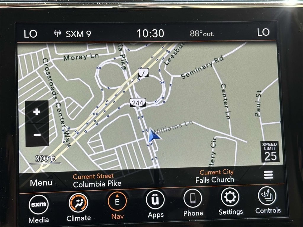 Used 2021 Jeep Grand Cherokee Limited image 9