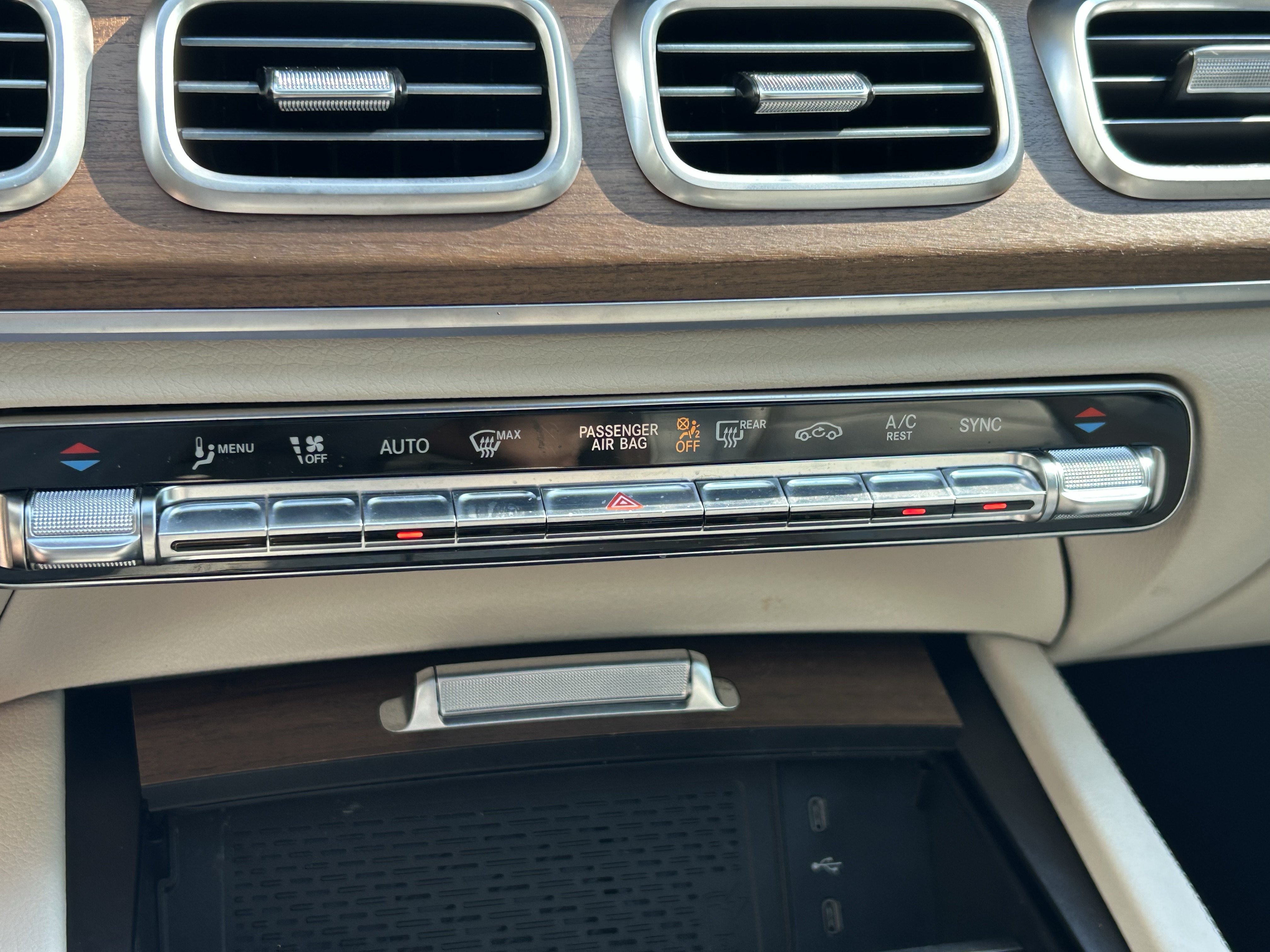 Certified 2026 Mercedes-Benz GLE 450 4MATIC Coupe image 33