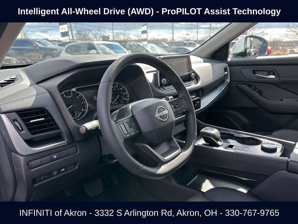 Used 2026 Nissan Rogue SV w/ SV Premium Package AWD/4WD image 44