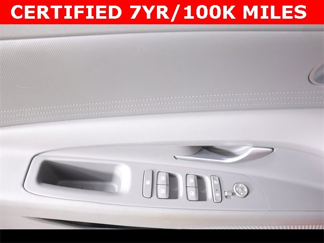 Used 2023 Hyundai Elantra SEL image 23