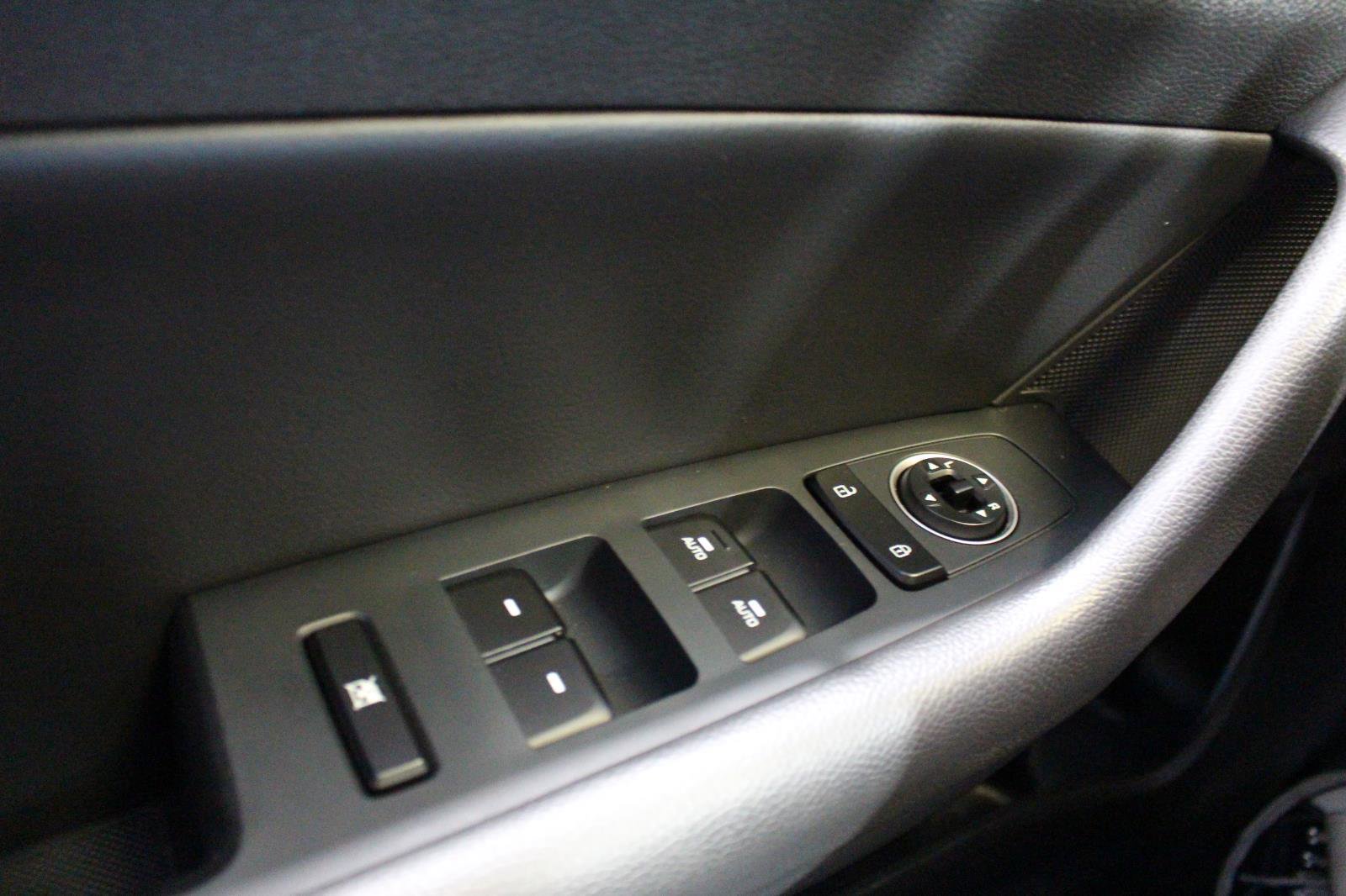 Used 2019 Hyundai Sonata Limited image 27