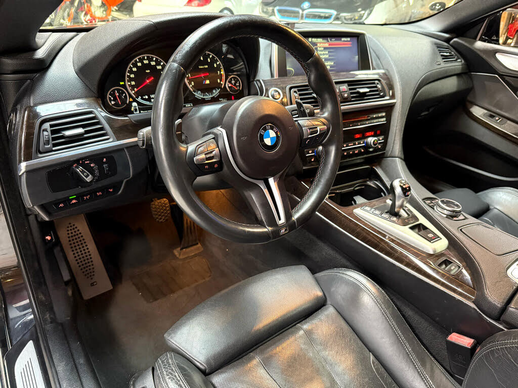 Used 2015 BMW M6 Convertible RWD image 15