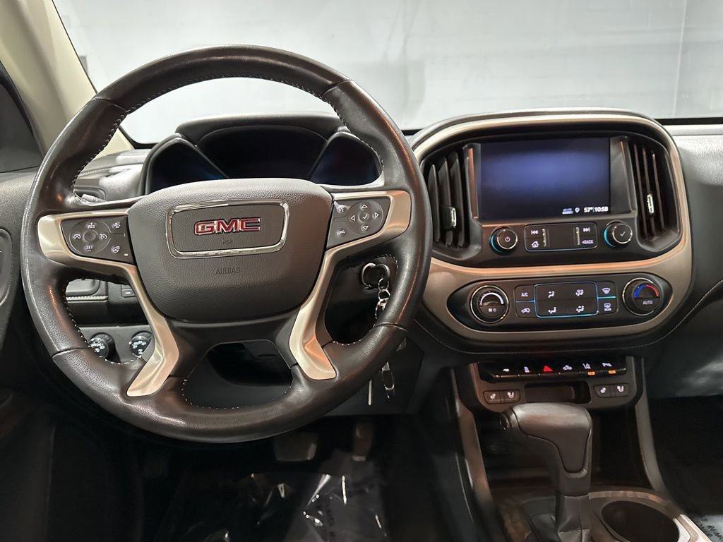 Used 2021 GMC Canyon Denali image 8